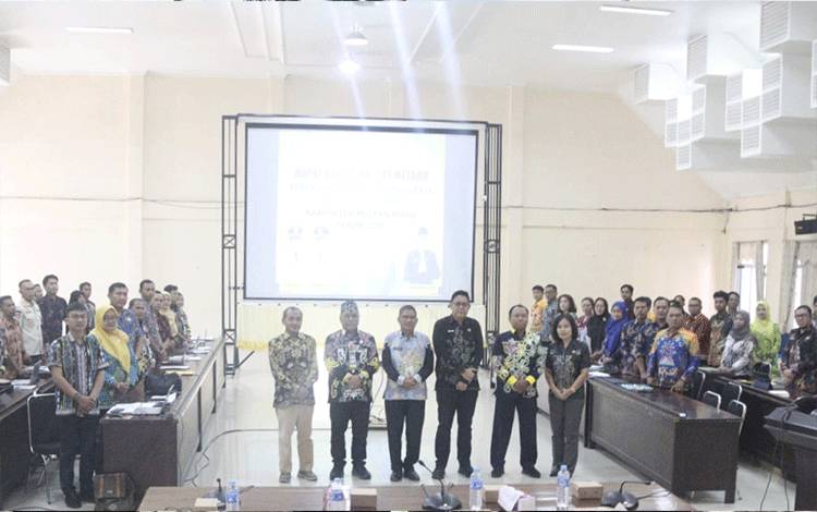 Diskominfostandi Pulang Pisau Gelar Rakor Finalisasi Data Statistik Sektoral 2026