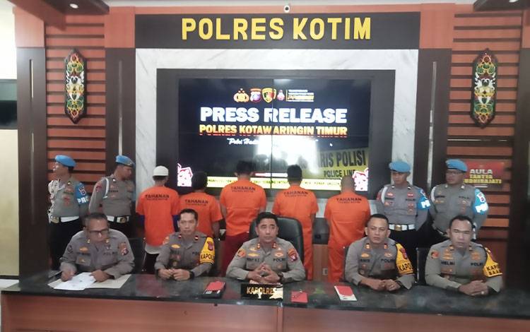 Polres Kotim Ungkap 4 Kasus Curanmor, 5 Tersangka Ada PNS dan Residivis
