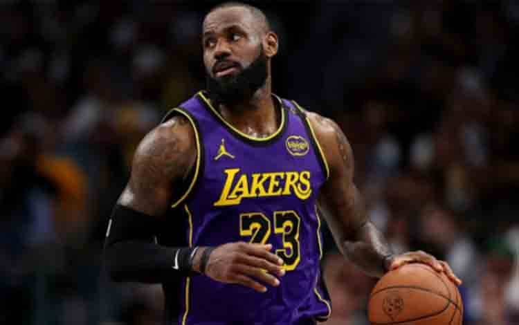 LeBron dan Bronny James Ukir Sejarah di Playoff NBA
