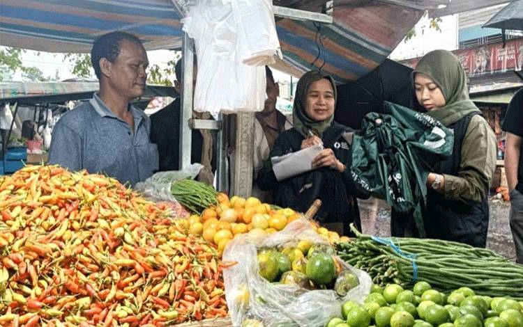 Gula Pasir dan Bawang Merah Naik, Cabai dan Daging Ayam Ras Turun di Palangka Raya