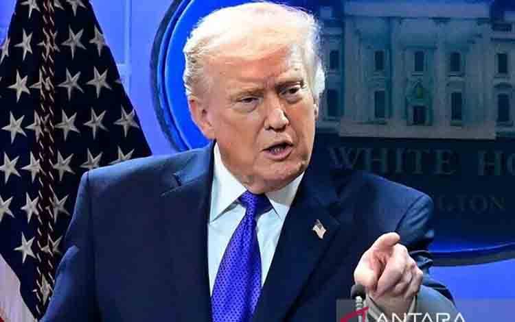 Trump Peringatkan Paus Leo Tentang Ancaman Senjata Nuklir Iran