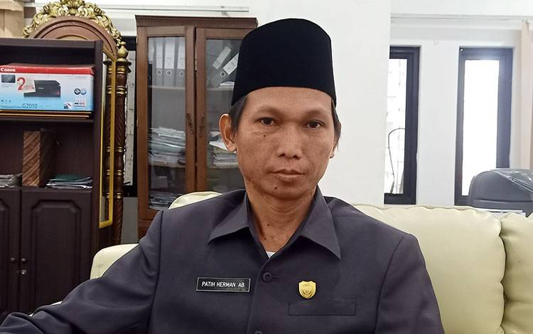 Anggota DPRD Barito Utara Dukung Pelaksanaan TKA SD 2026, Tekankan Pemerataan Akses dan Kualitas