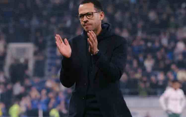 Chelsea Pecat Liam Rosenior