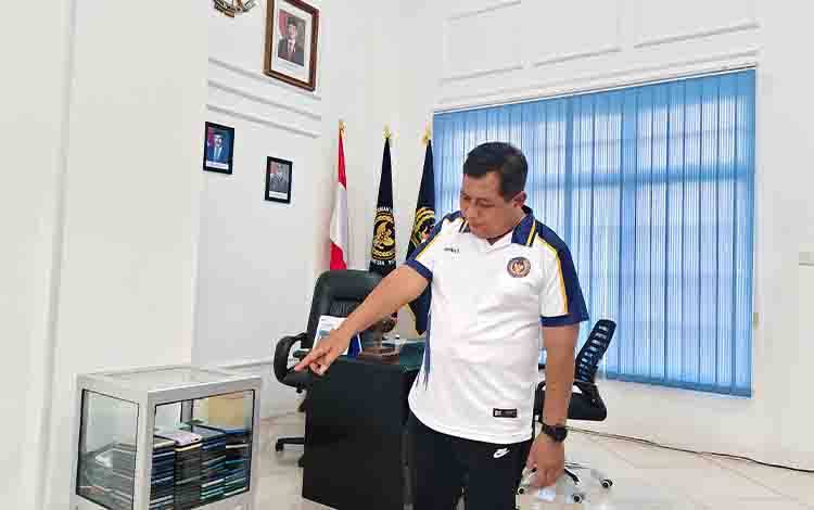 Petugas Lapas Pangkalan Bun Sita Ratusan HP dari Napi dalam Empat Bulan