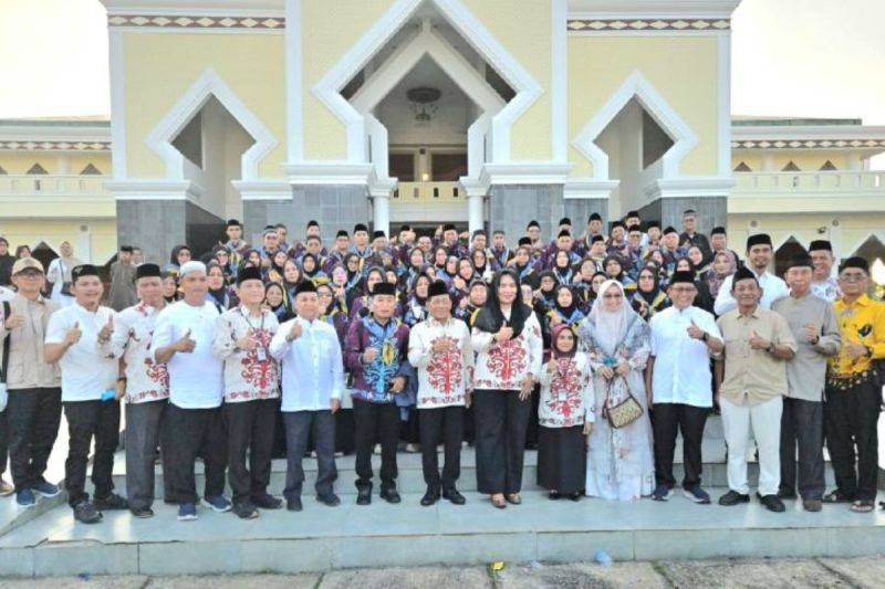 73 Calon Haji Murung Raya Dilepas, Termuda 18 Tahun dan Tertua 69 Tahun