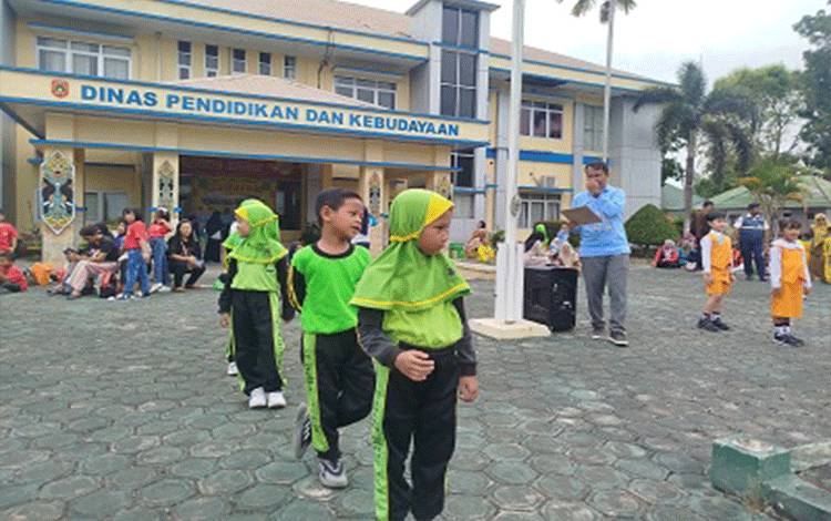 Gebyar PAUD 2026 Meriah, Disdikbud Kobar Dorong Anak Belajar Sambil Bermain