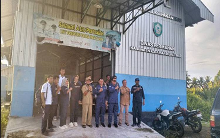 SKIPM Palangkaraya Apresiasi Unit Produksi Pakan Mandiri di Sei Ijum Raya