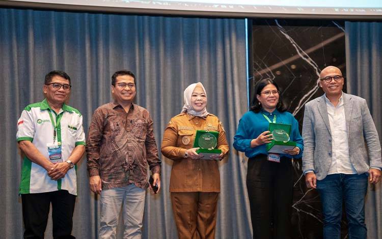 Sawit Jadi Penopang Ekonomi, Bupati Kobar Soroti Kesejahteraan Petani dan Pekerja