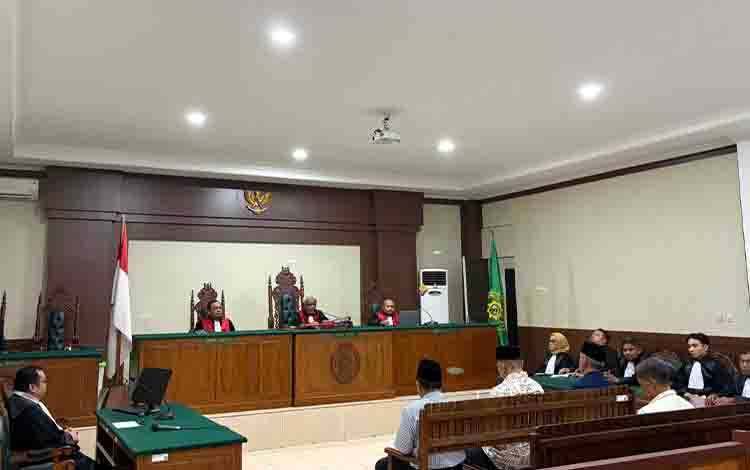 Majelis Hakim Putuskan Empat Terdakwa Bersalah atas Perkara Korupsi Pembangunan Pabrik Tepung Ikan