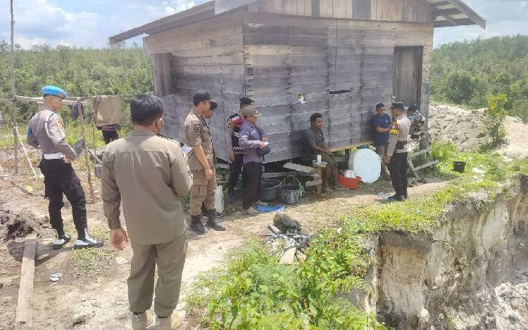 Gerak Cepat, Polres Gunung Mas Sosialisasi Dampak Buruk PETI di Jalan Soekarno