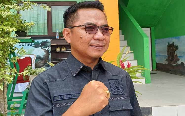 DPRD Kotim: Pungli Berkedok Komite Sekolah Harus Jadi Perhatian Pemda