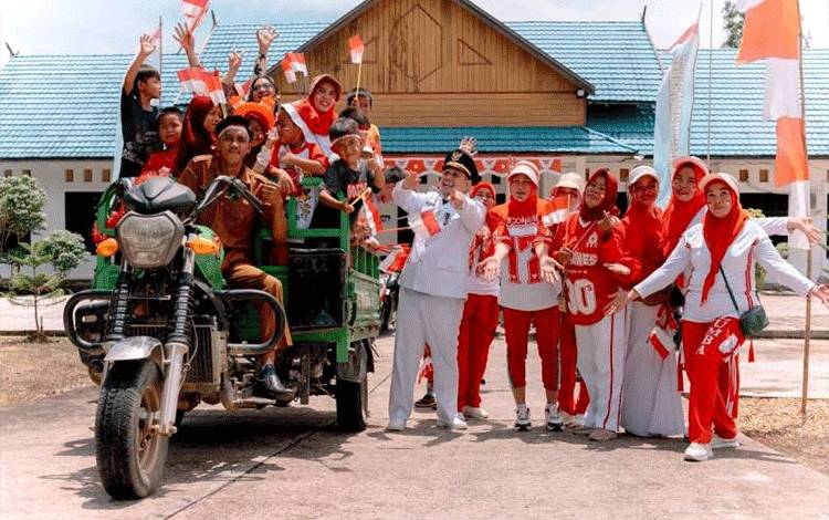 Adi Suwarman di Mutasi Jadi Kabag Organisasi Setda Barut, Pamit Haru dari Masyarakat Lahei Barat