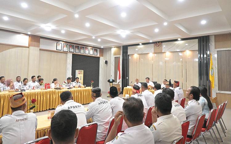 Bupati Lamandau Dorong Tata Kelola Desa Lebih Profesional