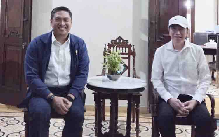 Wamentan Laporkan Kinerja Sektor Pertanian saat Kunjungi Jokowi