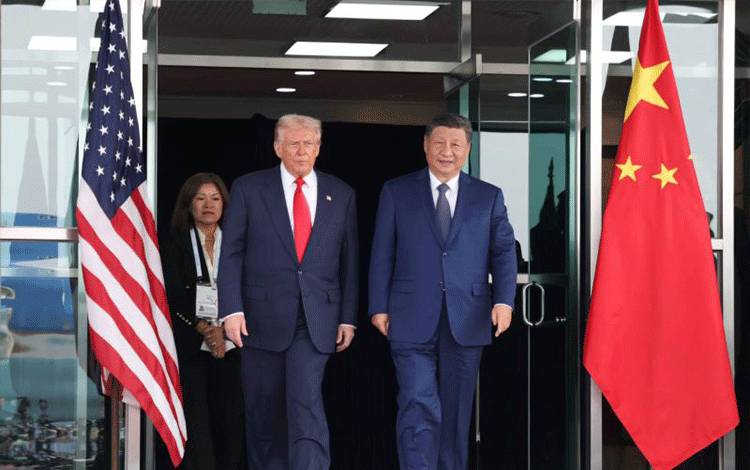 Trump Tiba di Beijing pada Rabu untuk KTT Dua Hari dengan Xi Jinping