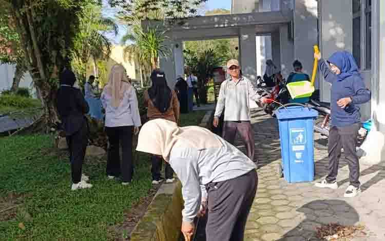 Biro Adpim Setda Kalteng Gelar Korvei dan Kerja Bakti Sambut HUT ke-69 Provinsi