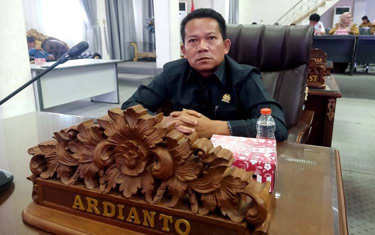 DPRD Barito Utara Dorong Program Transisi dan Legalisasi untuk Pelaku PETI