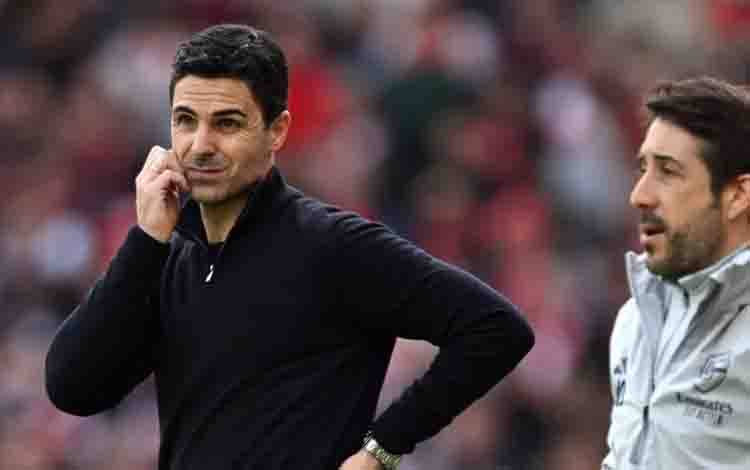 Enrique Sebut Arteta Pelatih Kelas Dunia Jelang Final Liga Champions