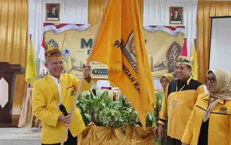 Jaya S Monong Kembali Terpilih Jadi Ketua DPD Partai Golkar Gunung Mas