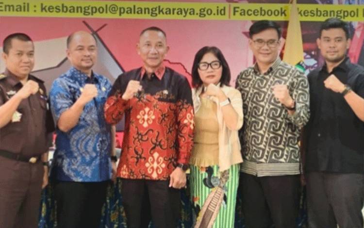 Kesbangpol Palangka Raya Gelar Rapat Pengawasan Dini, Sinergikan Instansi Antisipasi Isu Strategis
