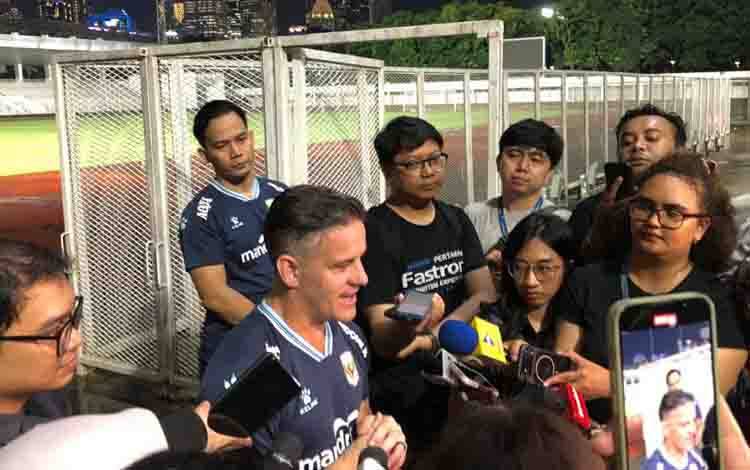 Herdman: FIFA Match Day Diisi Pemain Eropa, Sementara AFF Pemain Lokal