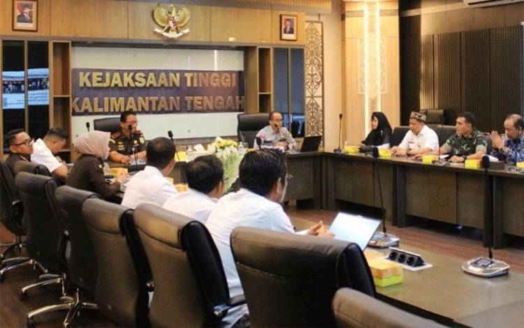 Kajati Kalteng Pimpin Rakor Sertifikasi Koperasi Desa/Kelurahan Merah Putih