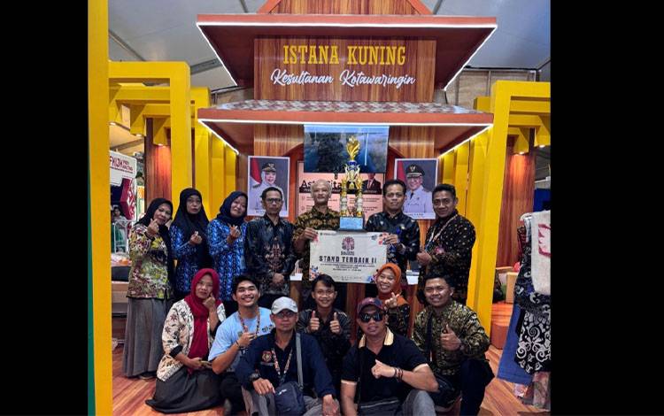 Stand Kobar Raih Terbaik II di Kalteng Expo 2026