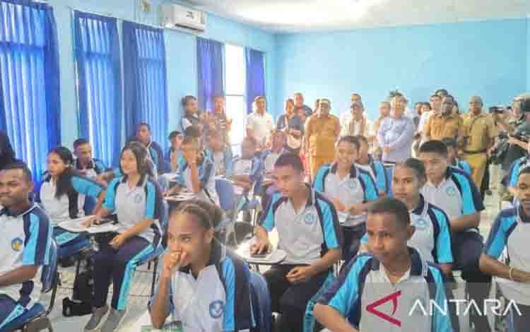 Mendikdasmen Pastikan Program Digitalisasi Jangkau Sekolah Terpencil
