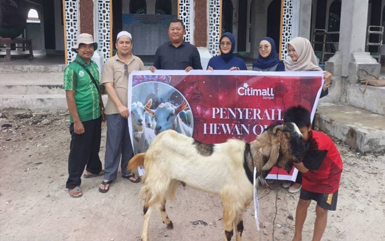Momen Iduladha, Bantuan Hewan Kurban Disalurkan untuk Warga