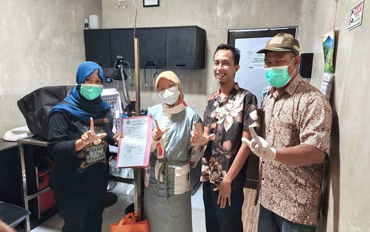 BKSDA Kalteng Persilakan Warga Laporkan Satwa Liar Sakit untuk Mendapatkan Perawatan