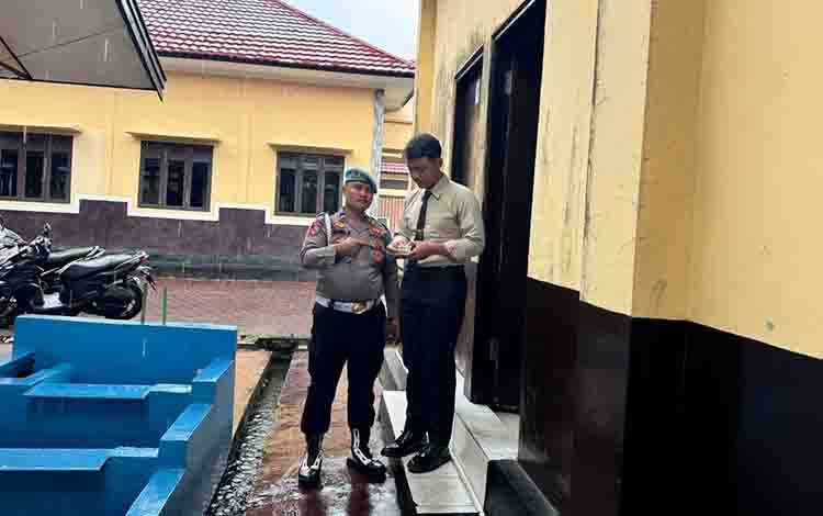 Personel Polres Seruyan Jalani Tes Urine, Begini Hasilnya