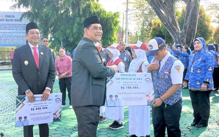 Barito Utara Siap Distribusikan Seragam dan Perlengkapan Sekolah