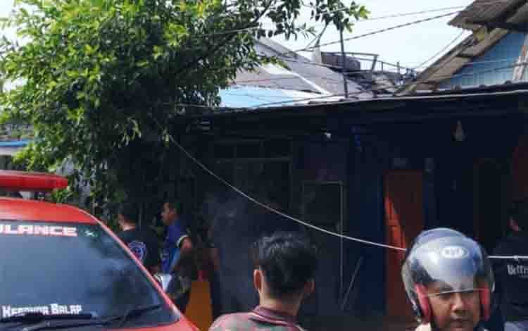 Sebuah Rumah di Komplek Herlina Perkasa Banjarmasin Terbakar