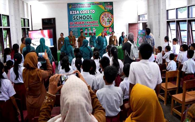 B2SA Goes To School Guna Dukung Program Pencegahan dan Percepatan Penurunan Angka Stunting di Barito Utara