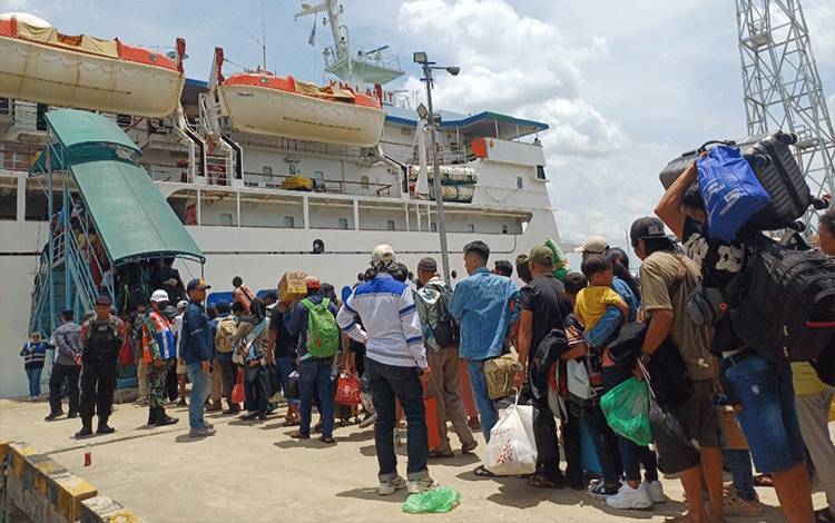 Sambut Libur Sekolah, Tiket Kapal di Pelabuhan Sampit Diskon 30 Persen