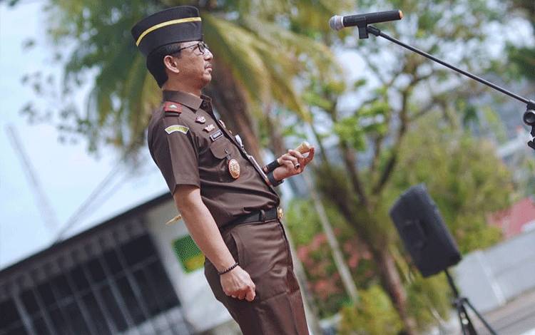 Kajati Kalteng Tekankan Pegawai Wajib Profesional dan Berintegritas