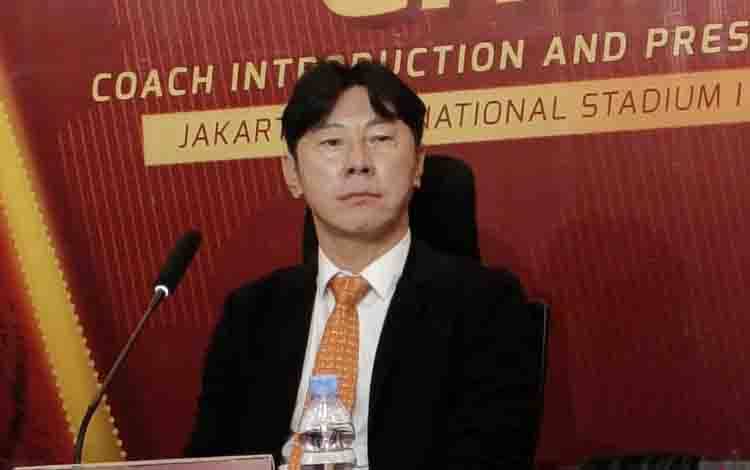 Shin Tae-yong Minta Kepercayaan Penuh dari Jakmania