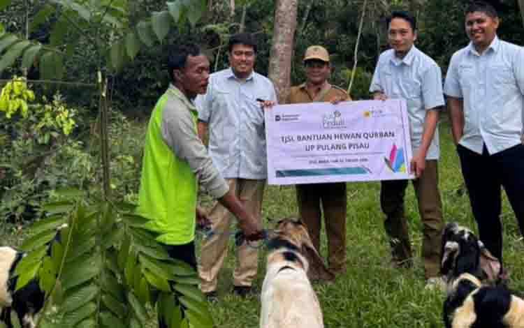 PLTU Pulang Pisau Salurkan Bantuan ke Desa Buntoi