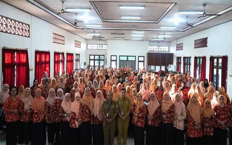 DWP Seruyan Gelar Pertemuan Rutin, Bahas Hak dan Kewajiban Keluarga ASN hingga Pencegahan KDRT