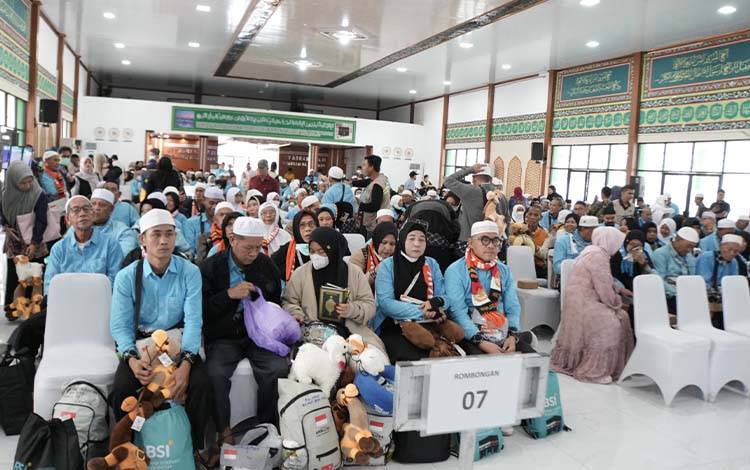 35 Jemaah Haji Kapuas Kloter 8 Tiba di Tanah Air, Pemulangan Tahun 2026 Rampung