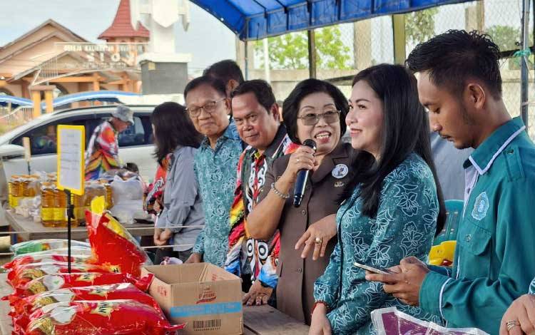 Pemkab Gunung Mas dan PKK Gelar GPM, 1000 Sak Lebih Beras Murah Terjual