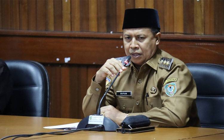 Jalan Rusak Hambat Angkut Hasil Panen, Petani Seruyan Hilir Sampaikan Aspirasi ke Wabup Supian
