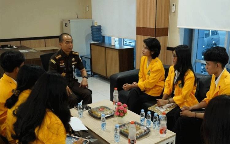 Kejati Kalteng Terima Audiensi BEM FH Unpar, Bahas Kolaborasi Edukasi Hukum