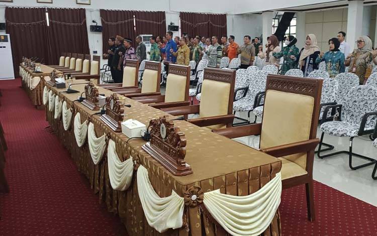 Minim Kehadiran Anggota, Paripurna DPRD Seruyan Kembali Tertunda
