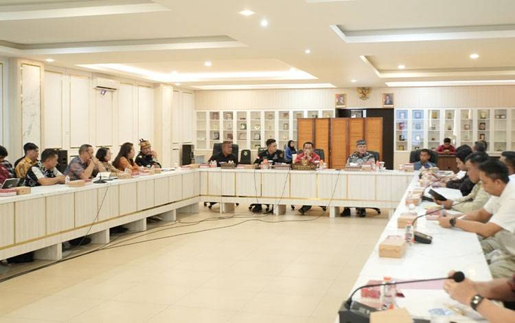 Pengelolaan Pembangunan Jaringan Listrik Desa Barunang Kapuas Akan Dilaksanakan PT EPN