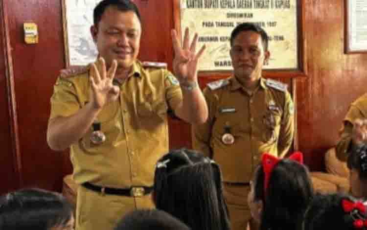 Sekda Kapuas Tegaskan Gerakan Ayah Mengambil Rapor Tak Bersifat Diskriminatif