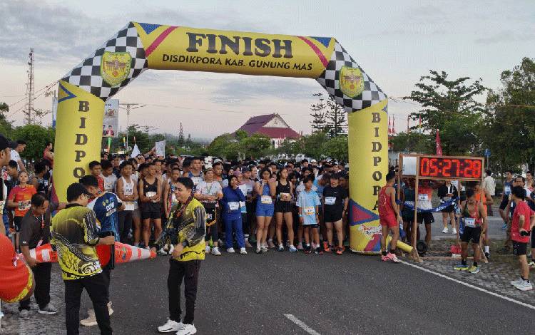 Fun Run 5K Hari Jadi ke-24 Gunung Mas Jadi Momentum Mendorong Hidup Sehat