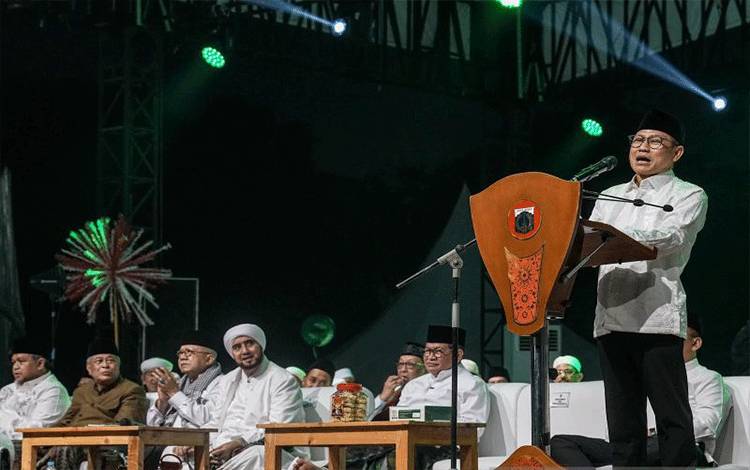 Menko PM: Ulama Berperan Penting Bangun Karakter dan Spiritual Bangsa