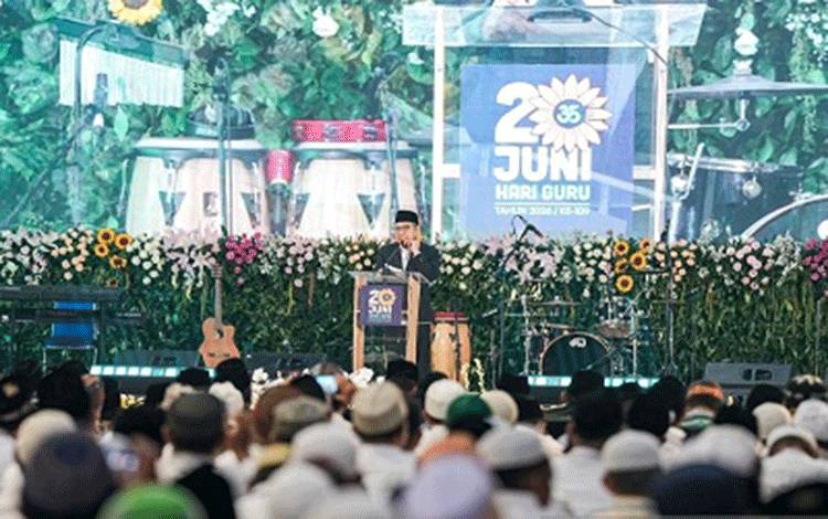 Menko PM: Teladan Ulama Lahirkan Bangsa Berkarakter