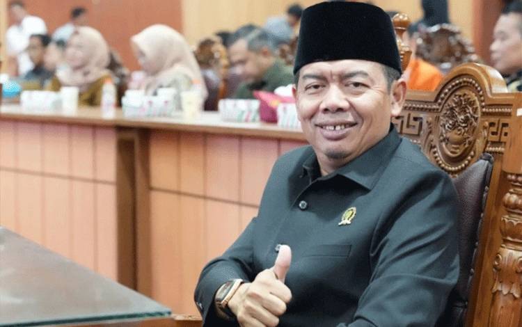 Telah Terjun ke Lapangan, Arif Minta Kejelasan Honor Satgas Karhutla